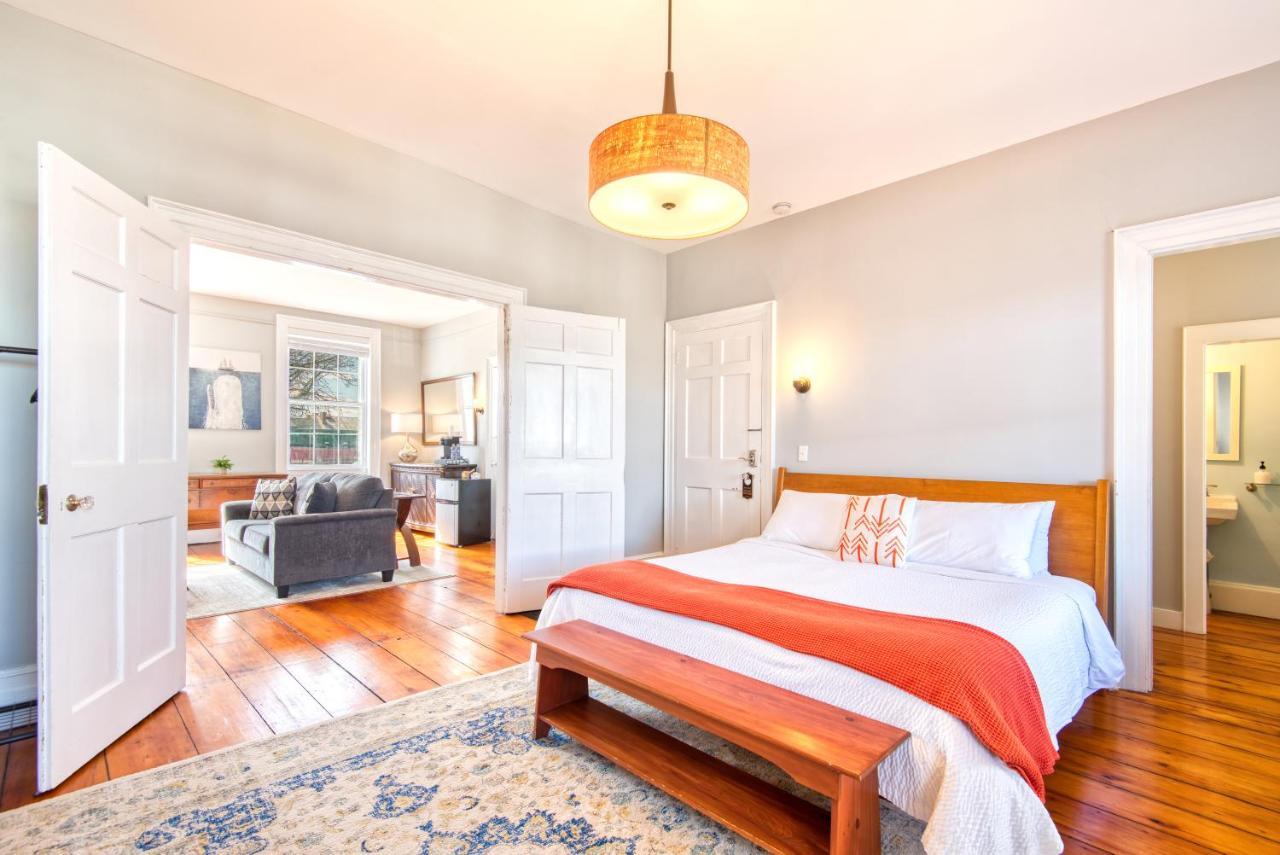 Hotel Hudson Mariner Extérieur photo